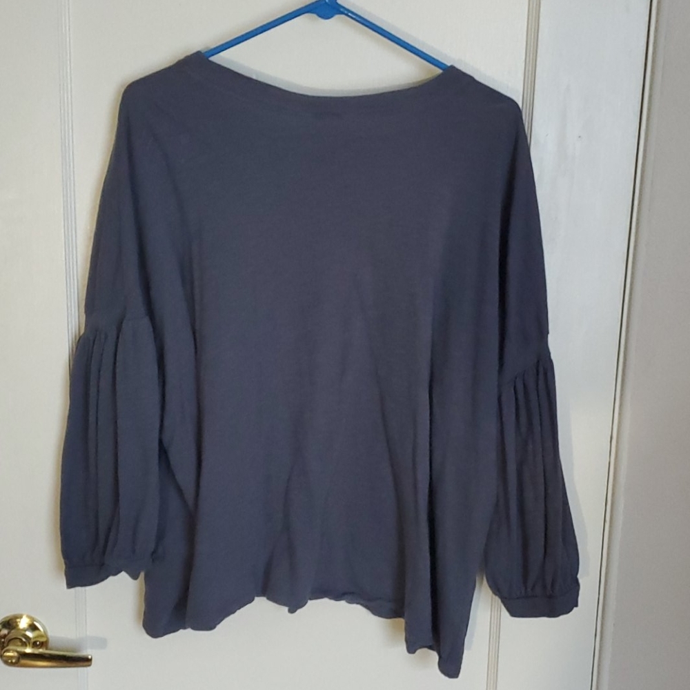 Crop top - Picture 3 of 3
